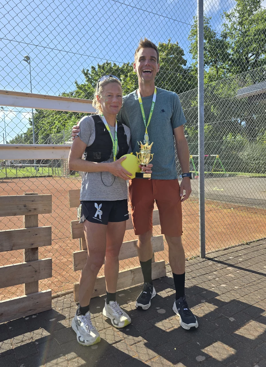 Siegerin Jette Anders und Assist Domenico Krämer